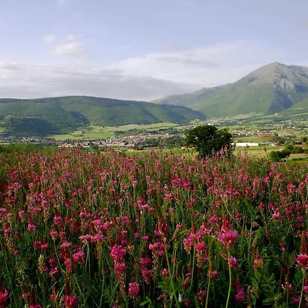 Alojamento de Turismo Rural La Cascina Di Opaco Nórcia