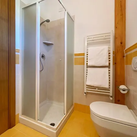 La Cascina Di Opaco Farm stay